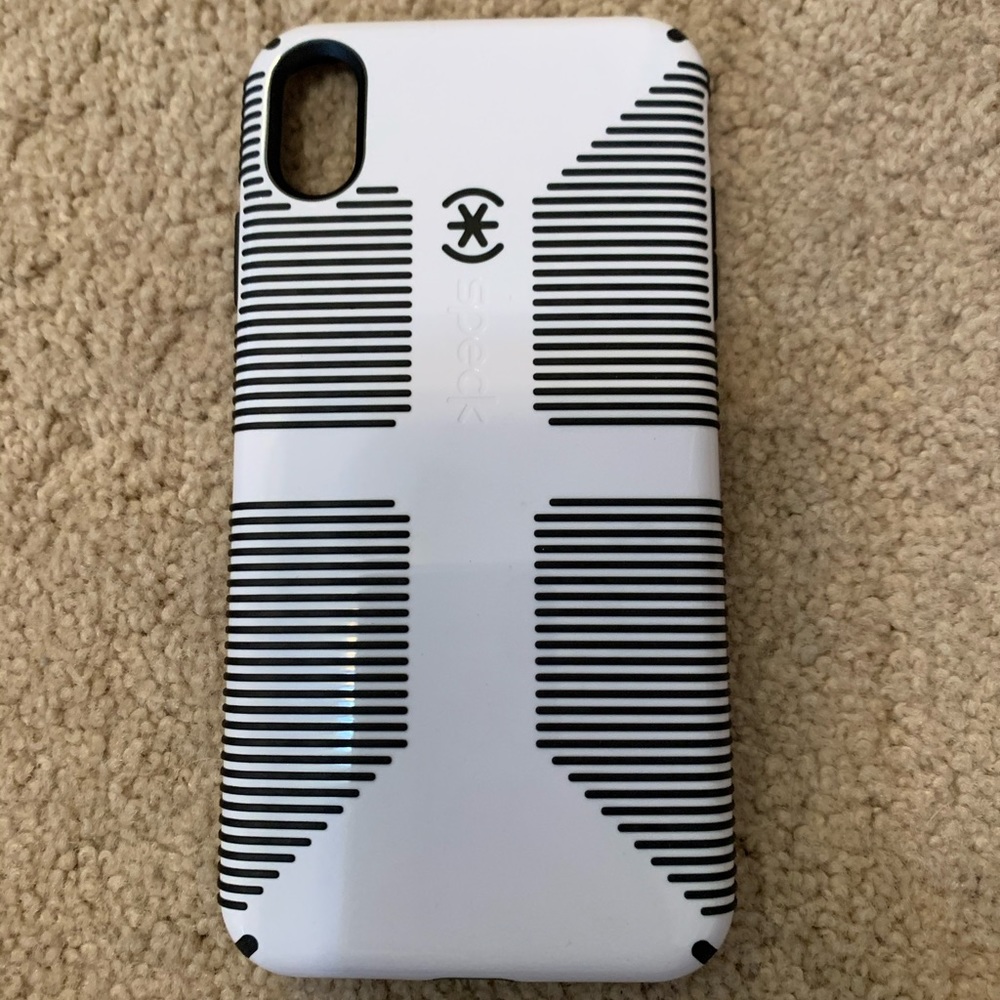 iPhone XS Max speck case
